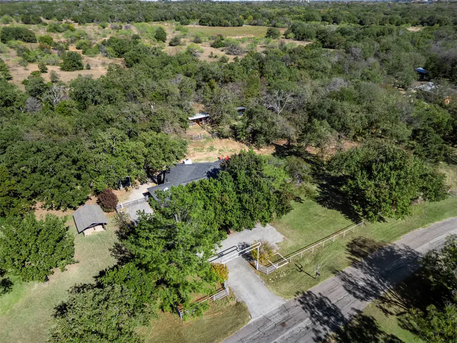 3220 Miracle Lane, Flower Mound, TX 75022 - Image #2