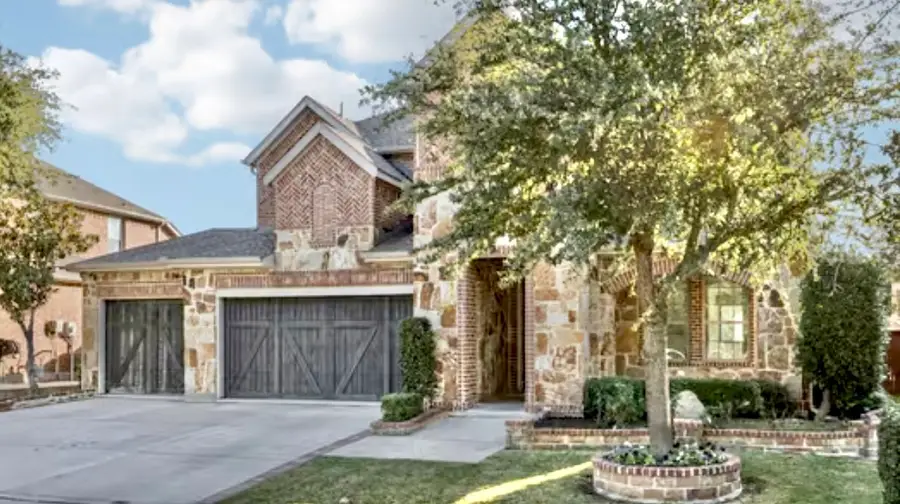 1221 Dakota Street, Carrollton, TX 75010 - Image #2