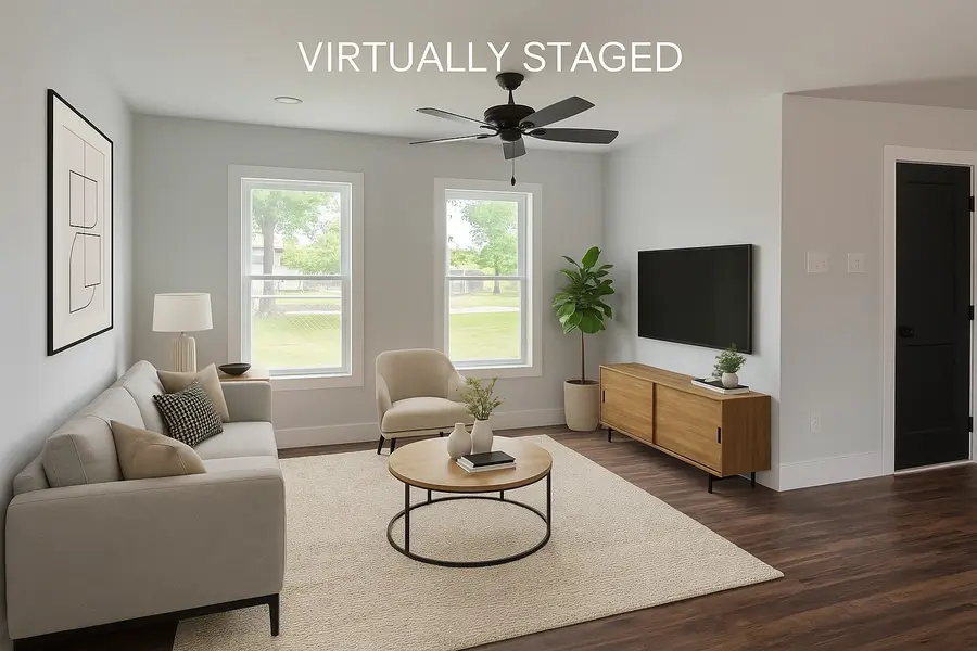 120 Live Oak Drive, Azle, TX 76020 - Image #3