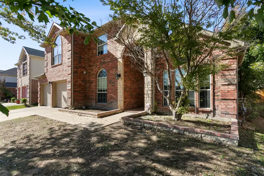 11409 Pheasant Creek Drive, Fort Worth, TX 76244 - Image #3