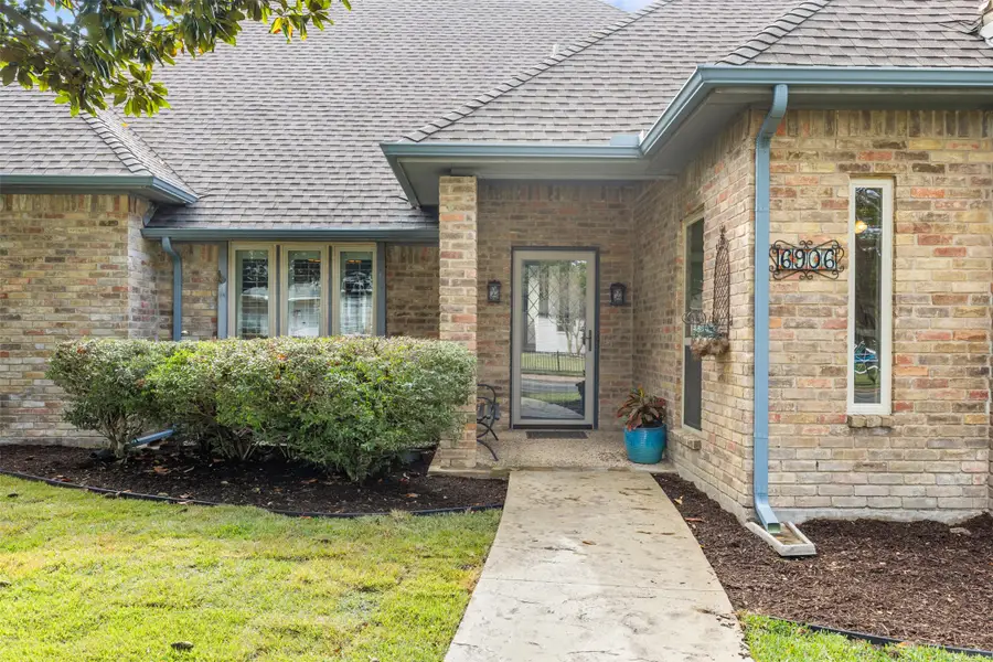 6906 Brentfield Drive, Dallas, TX 75248 - Image #2