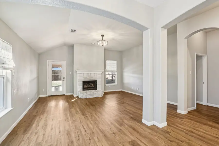 3332 Woodberry Lane, McKinney, TX 75071 - Image #3