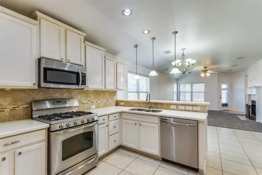 1513 Rosson Road, Little Elm, TX 75068 - Image #3