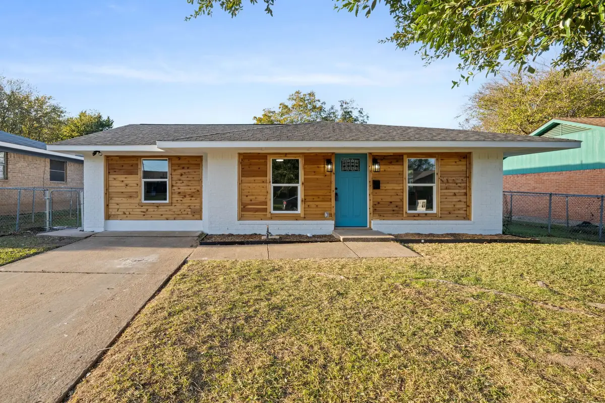 4235 Clark College Drive, Dallas, TX 75241 - Image #1