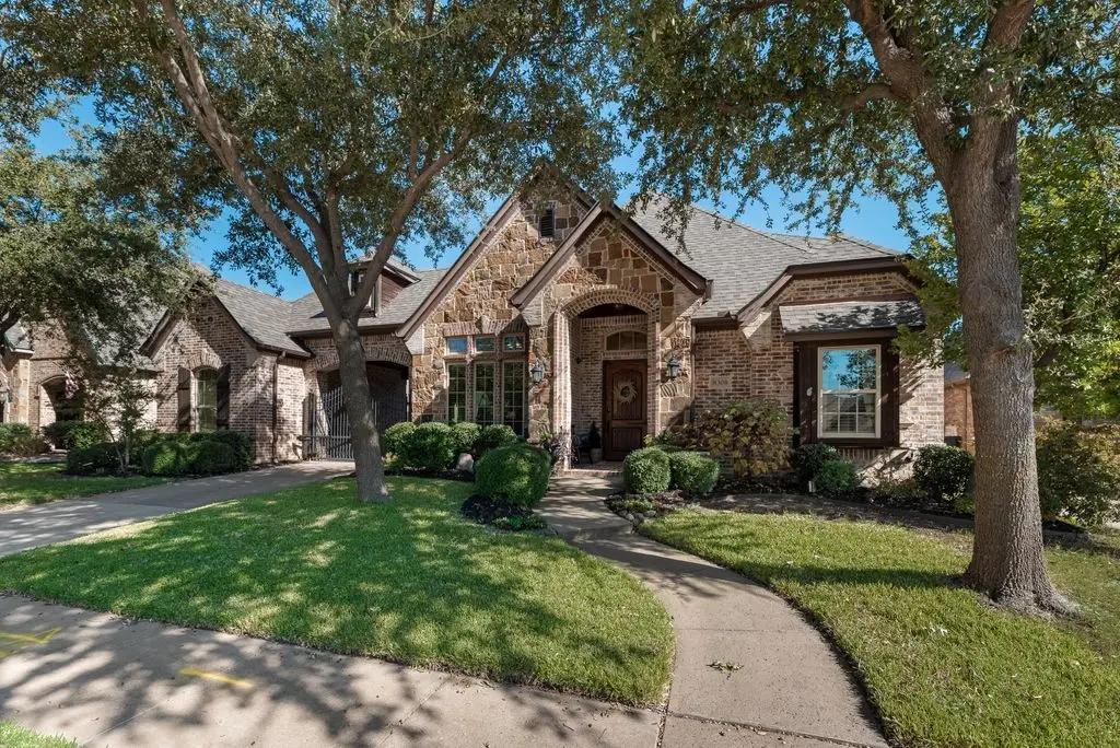 8308 Johns Way, North Richland Hills, TX 76182 - Image #1