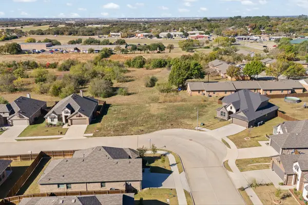 404 Molly Lane, Keene, TX 76059