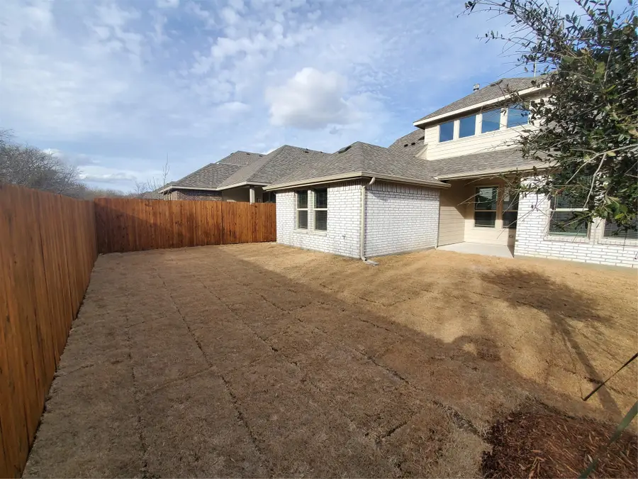 5653 Southern Fern Road, Garland, TX 75043 - Image #2