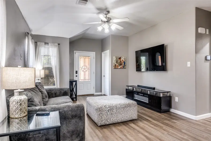 4043 Golden Rod Drive, Forney, TX 75126 - Image #3