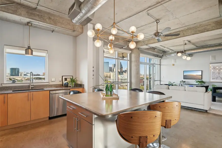 1001 Belleview Street #705, Dallas, TX 75215 - Image #3