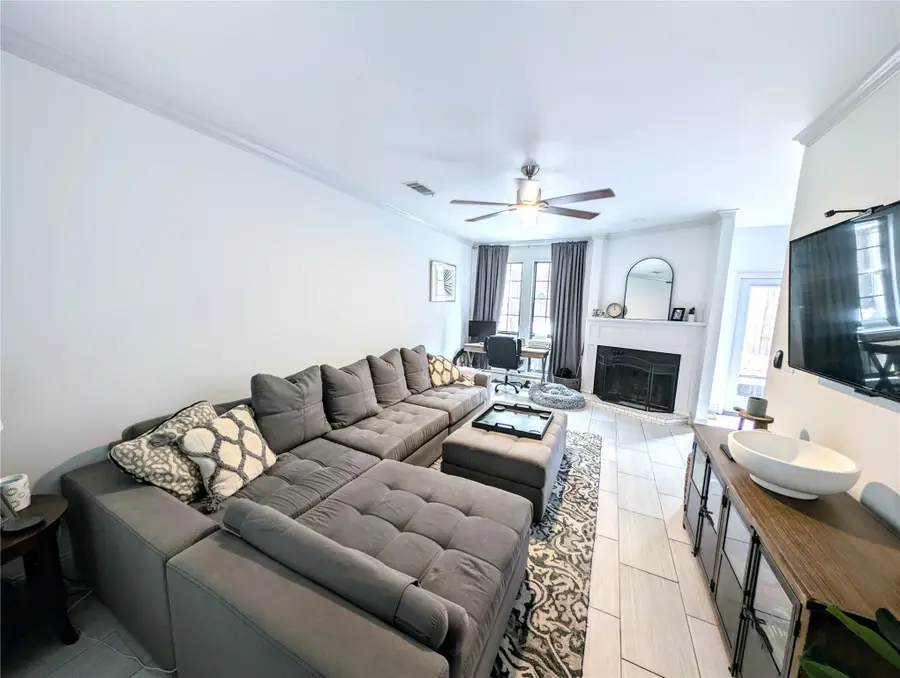 4124 Cole Avenue #205, Dallas, TX 75204 - Image #2