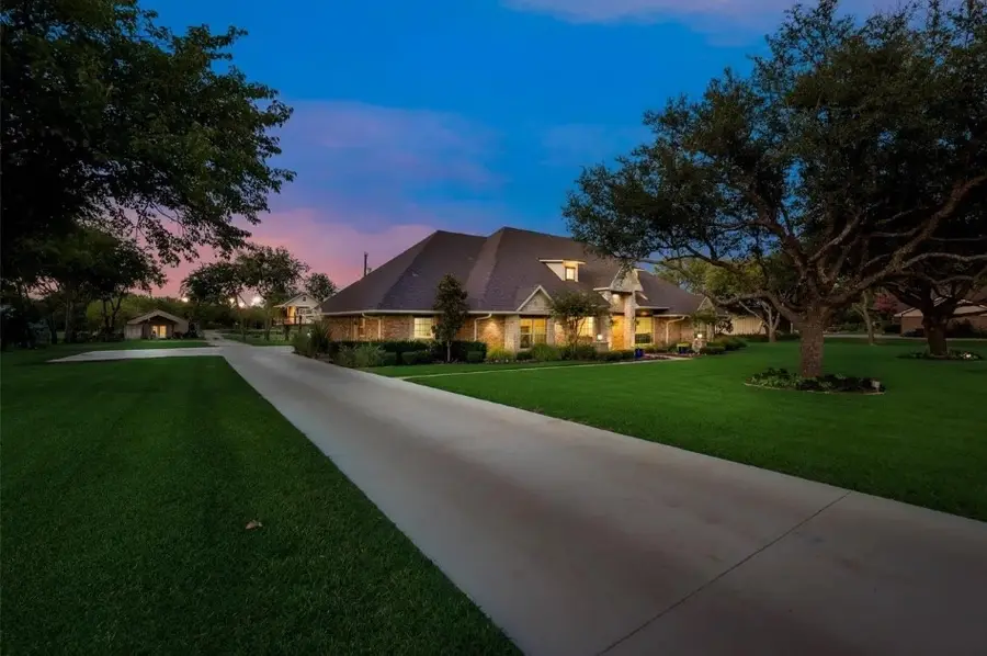 51 Stage Coach Road, Fort Worth, TX 76244 - Image #3