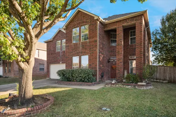 1104 Windhaven Circle, Lewisville, TX 75067