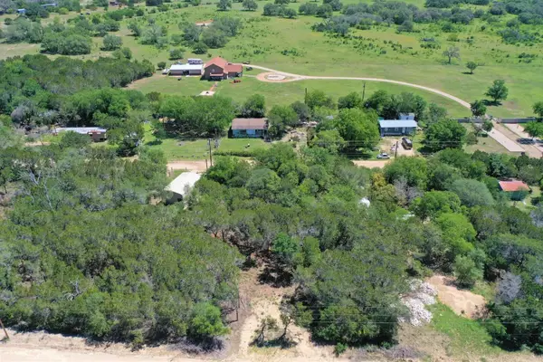 162 Wyatt Earp Drive, Bandera, TX 78003