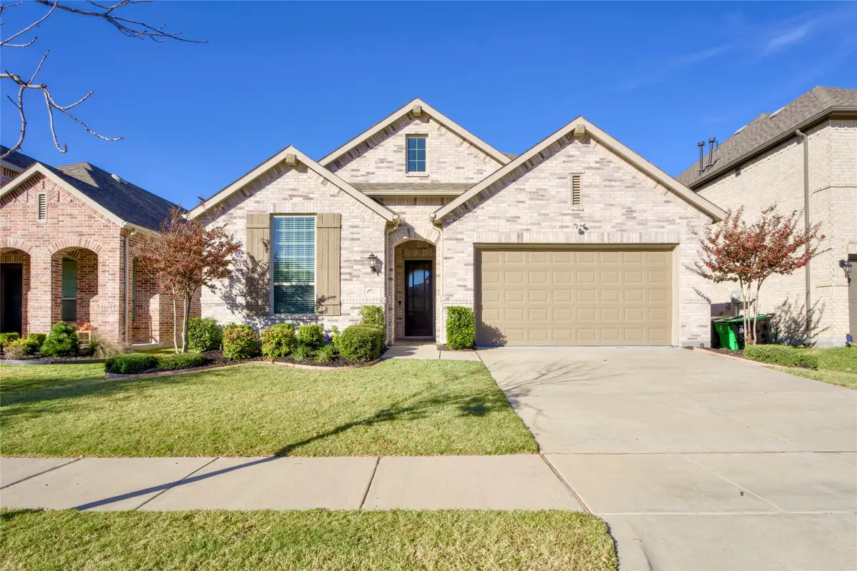 2813 Upland Trail Lane, Aubrey, TX 76227 - Image #1