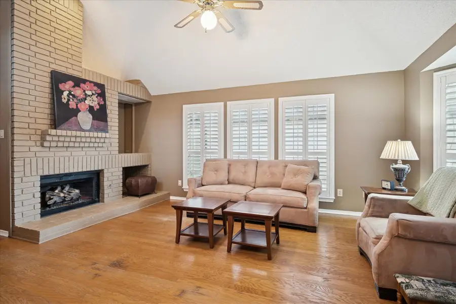 1401 Exeter Drive, Plano, TX 75093 - Image #3