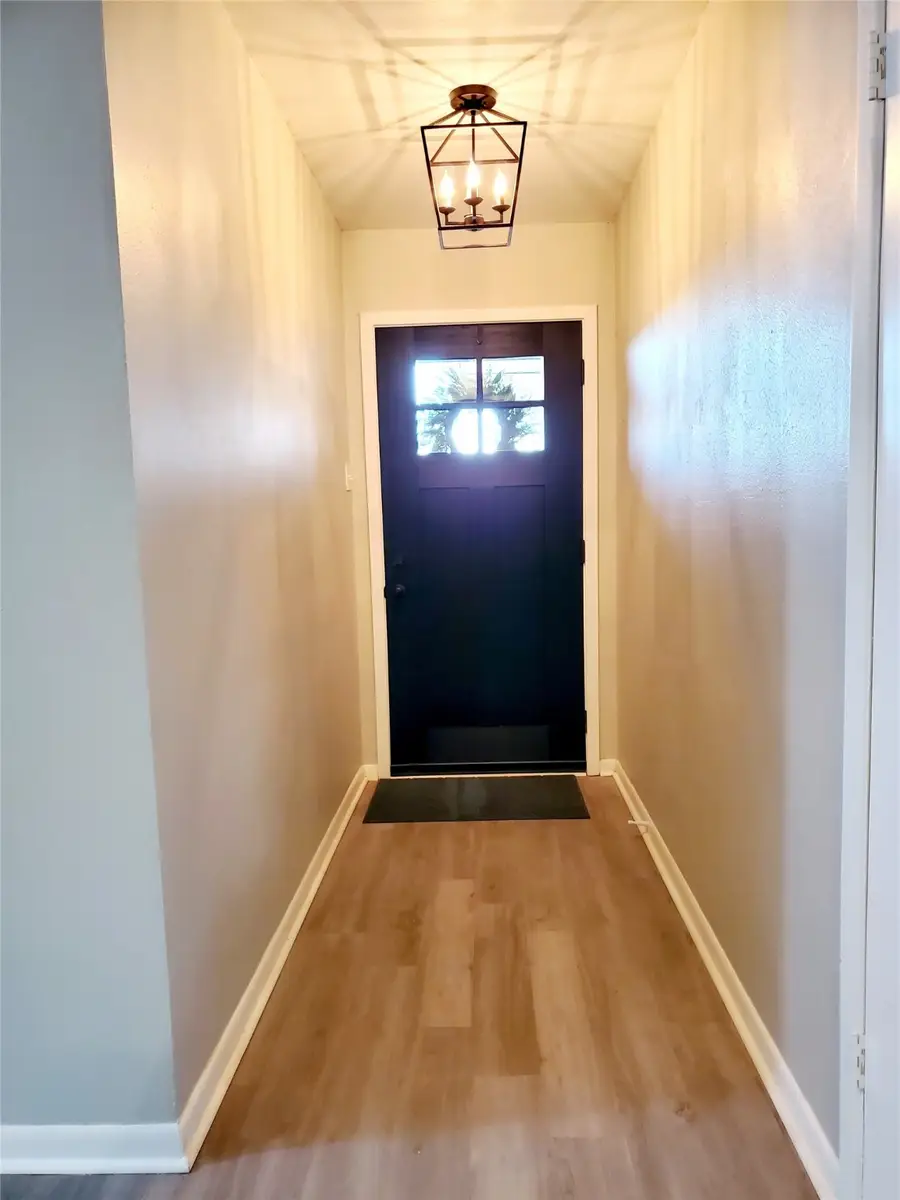 202 W Whitewright Road, Savoy, TX 75479 - Image #3