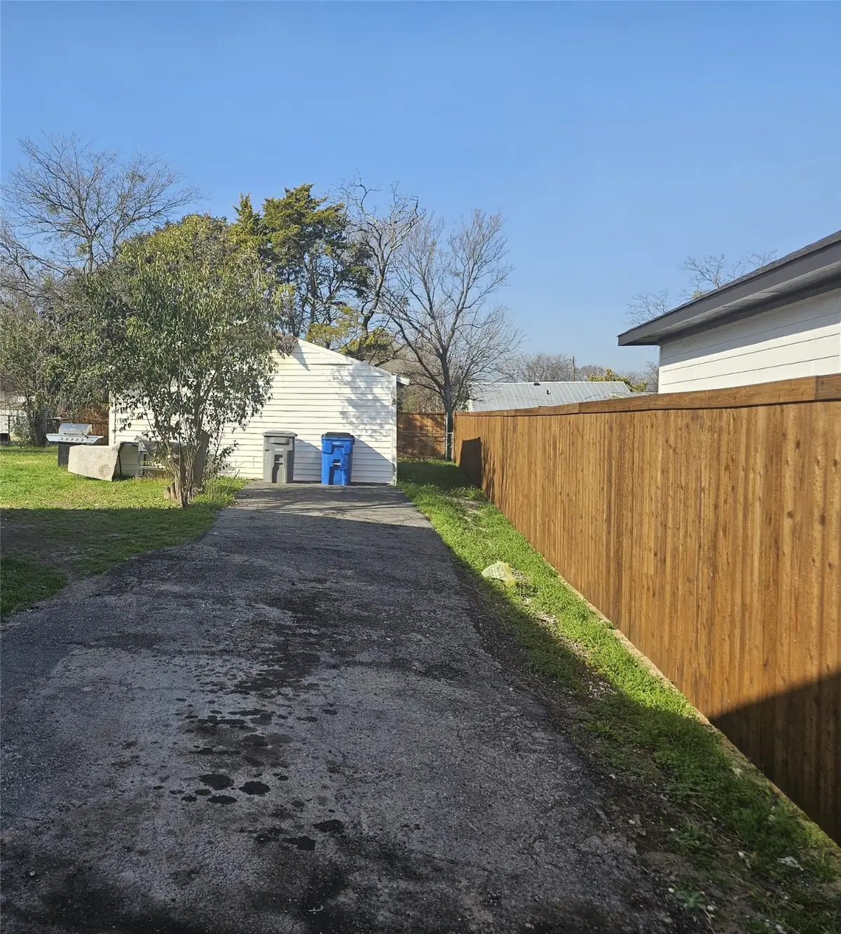 2117 Areba Street, Dallas, TX 75203 - Image #1