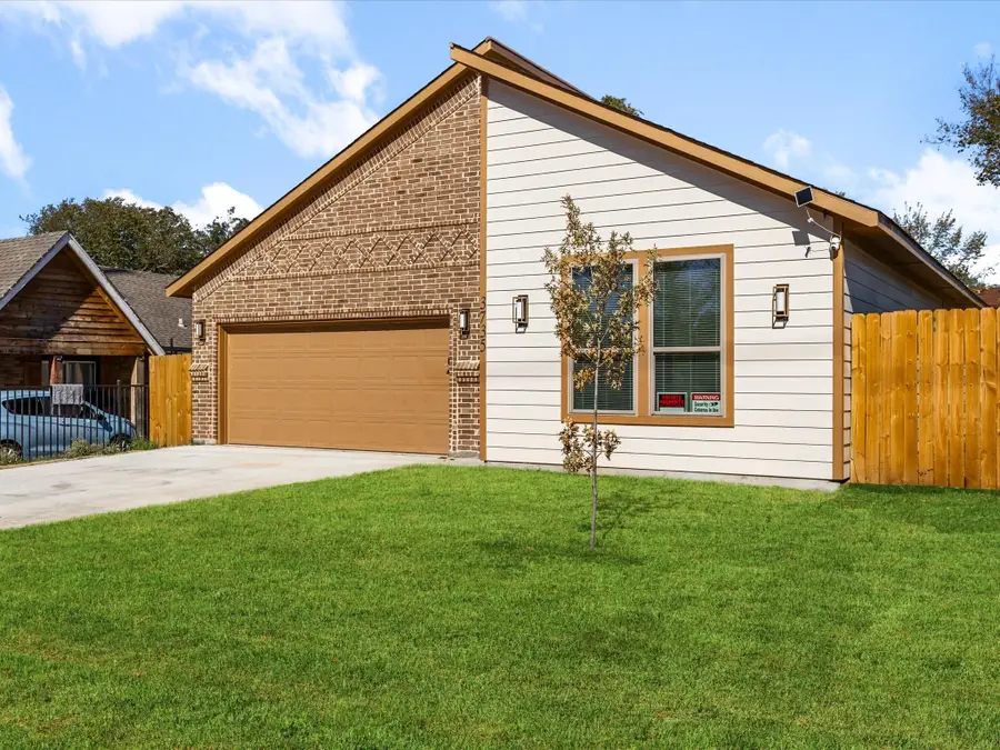 3735 Ada Avenue, Fort Worth, TX 76105 - Image #3