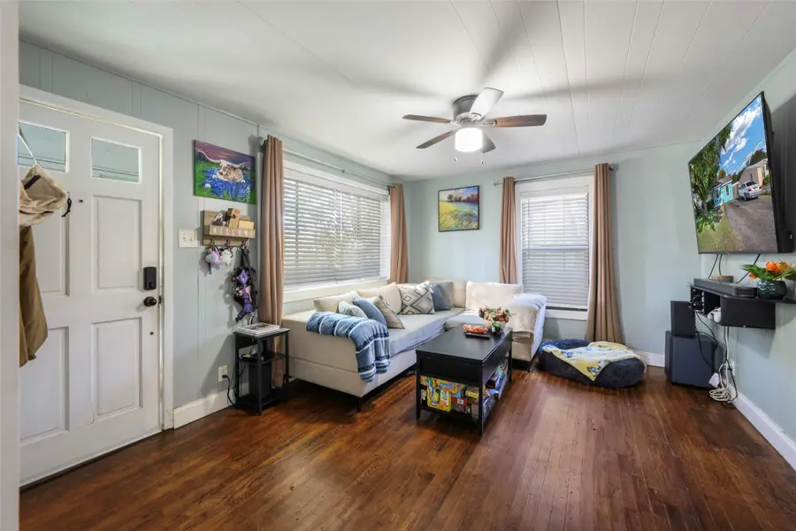 8402 Melrose Street W, White Settlement, TX 76108 - Image #2