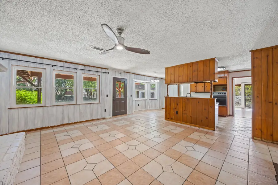 4824 Blaney Avenue, North Richland Hills, TX 76180 - Image #3