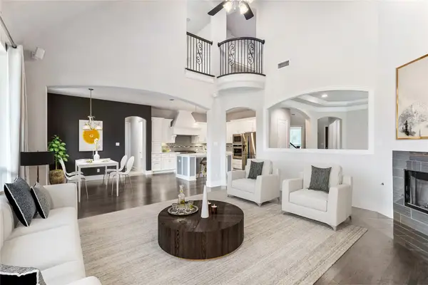 1304 Damsel Caitlyn Drive, Lewisville, TX 75056