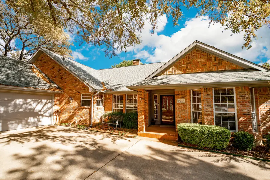 1916 Skelton Street, Flower Mound, TX 75022 - Image #3