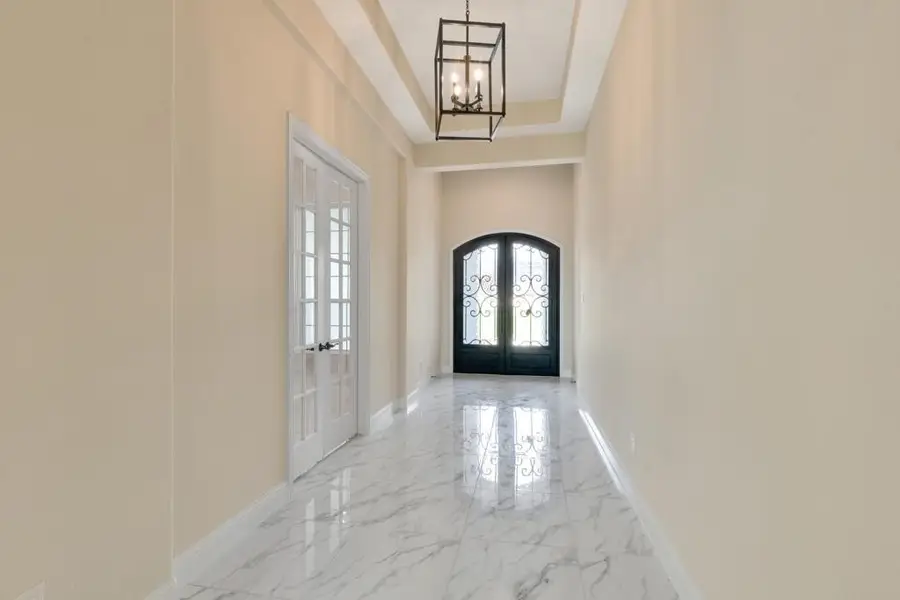 310 Green Meadow Drive, Lakewood Village, TX 75068 - Image #2