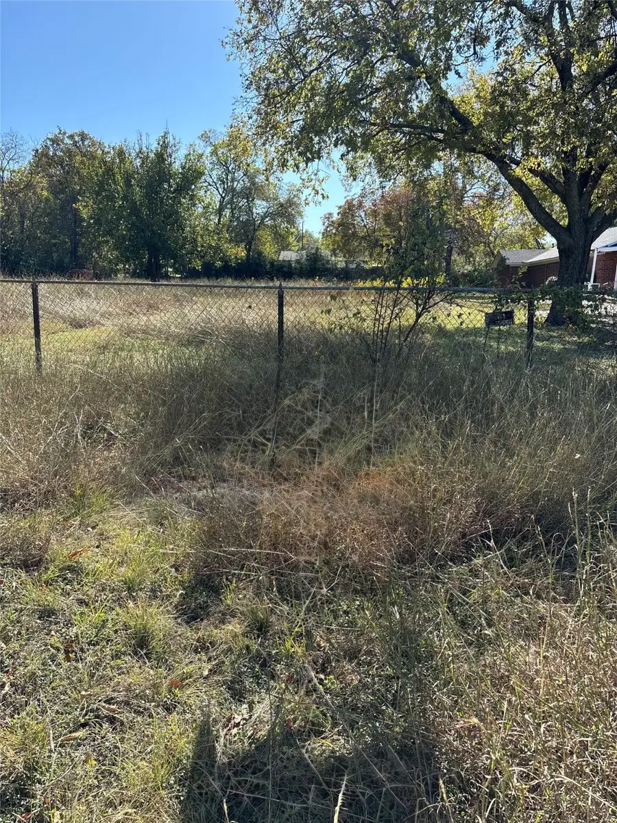 4408 Baylor Street, Fort Worth, TX 76119 - Image #2