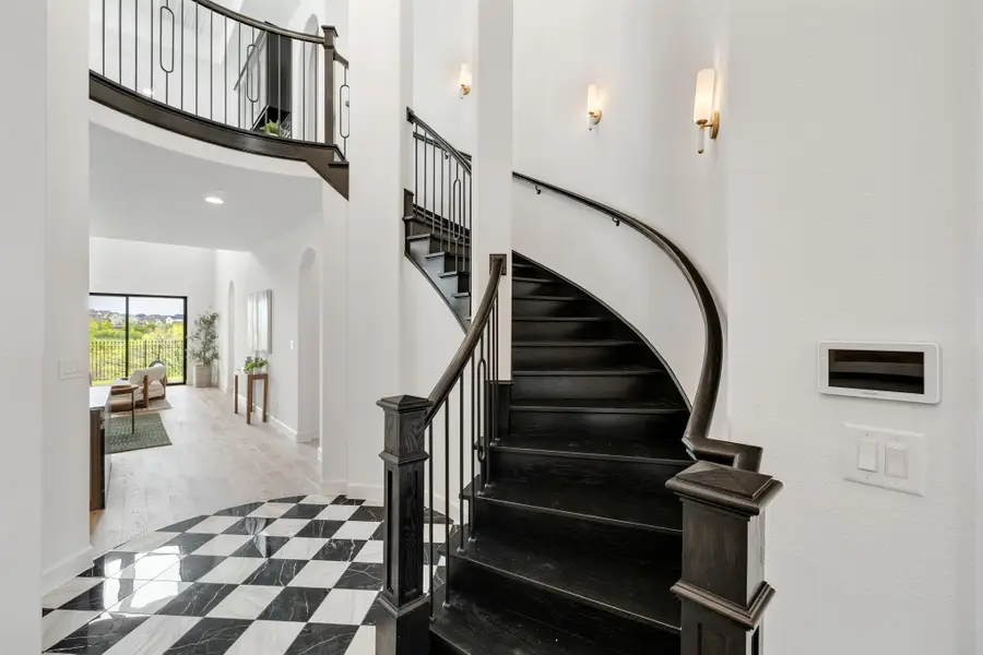 8724 Edgewater Drive, The Colony, TX 75056 - Image #3