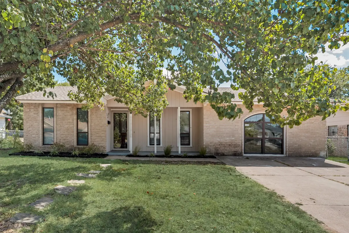 6214 Capestone Drive, Dallas, TX 75217 - Image #1