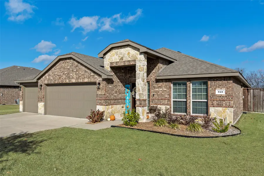 343 Amber Lane, Nevada, TX 75173 - Image #2
