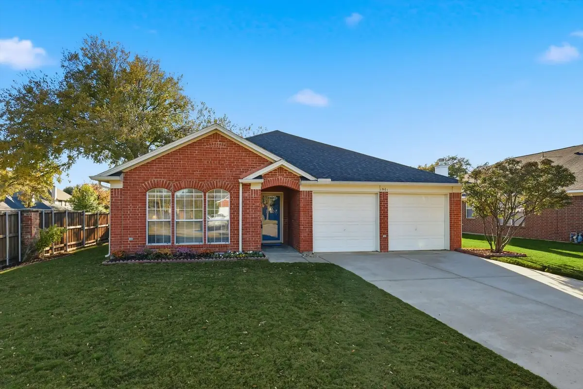 1901 Fairhaven Court, Flower Mound, TX 75028 - Image #1