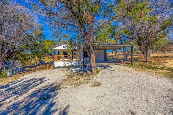 3006 Wagon Train Trail, Granbury, TX 76048