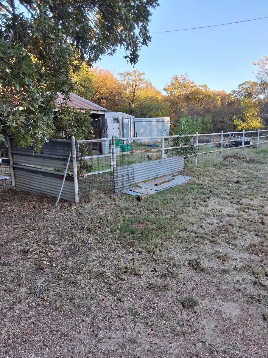 5765 Tokio Road, West, TX 76691 - Image #3