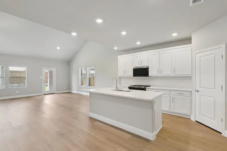 408 Midnight Oak Drive, McKinney, TX 75069 - Image #3