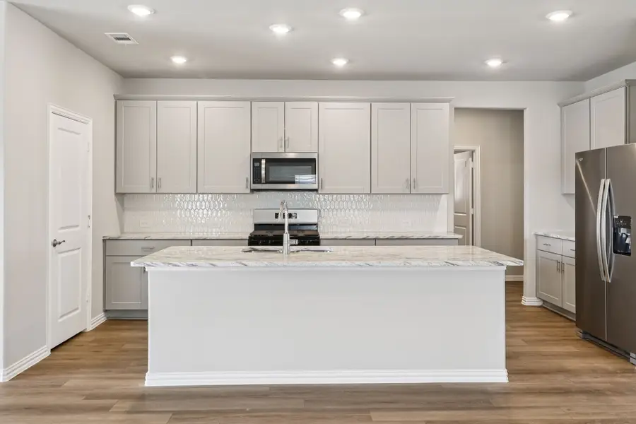 410 Midnight Oak Drive, McKinney, TX 75069 - Image #3