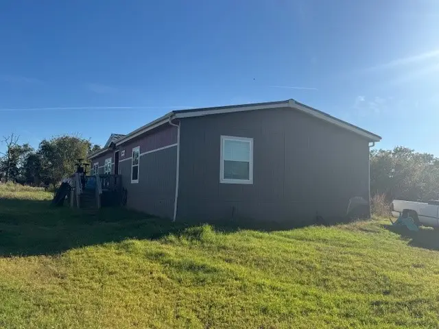 151 Private Road 3814, Springtown, TX 76082 - Image #1