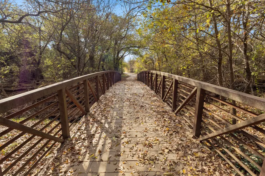 4801 Mesquite Street, Flower Mound, TX 75028 - Image #3