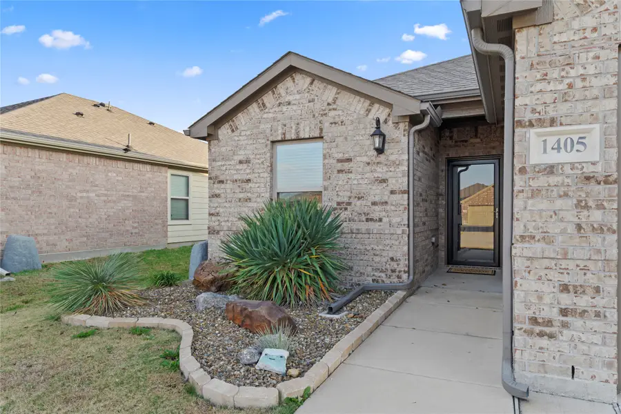 1405 Warringwood Drive, Greenville, TX 75402 - Image #2