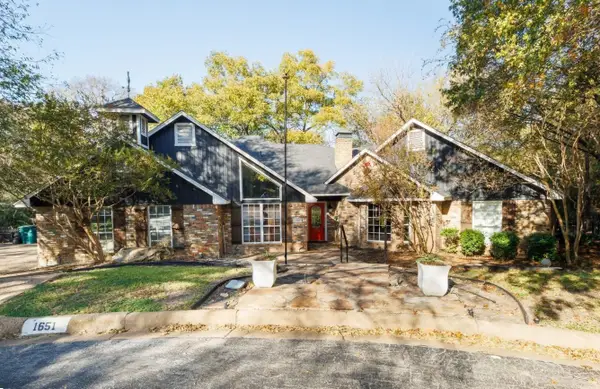 1651 Watson Road W, Fort Worth, TX 76103
