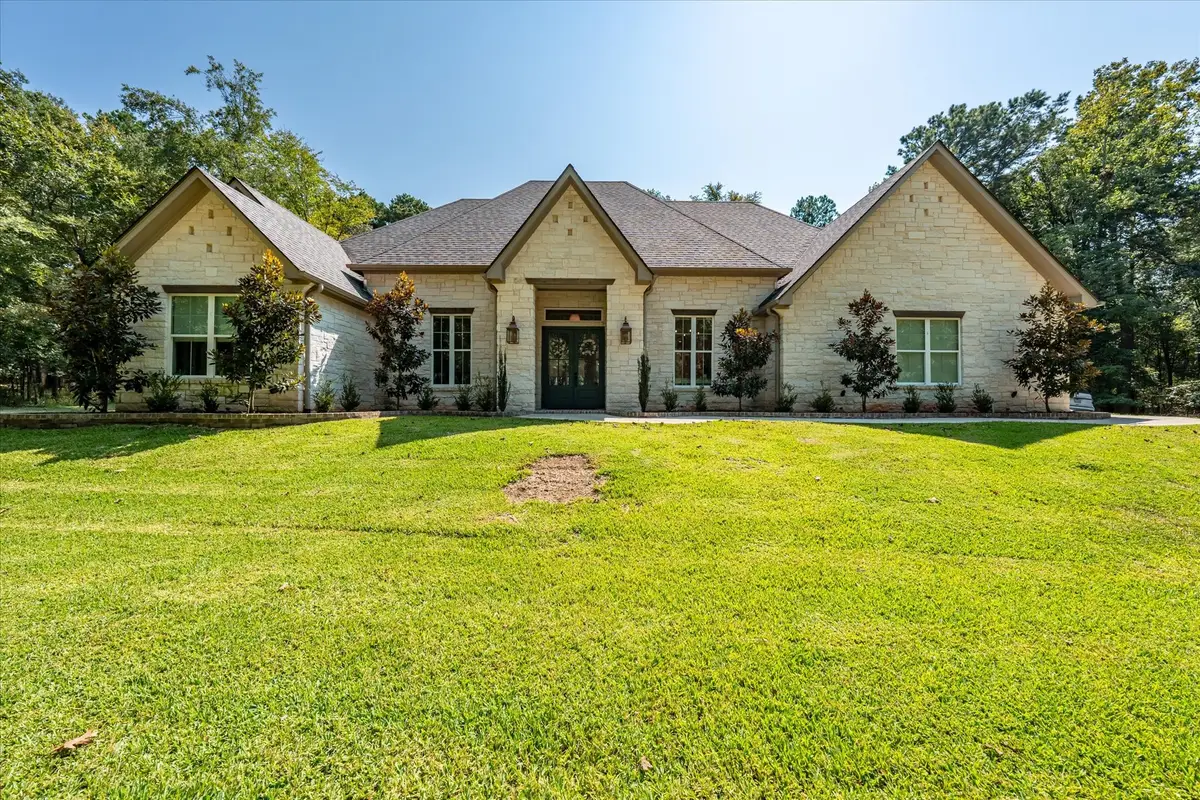 15373 Lakeside Drive, Tyler, TX 75707 - Image #1
