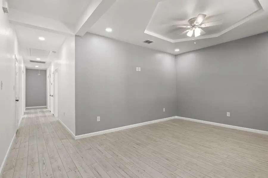 520 N Cecelia, Mount Pleasant, TX 75455 - Image #3