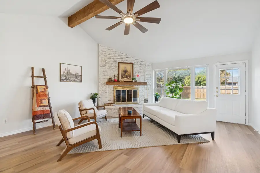 1019 Pheasant Drive, Mesquite, TX 75150 - Image #2