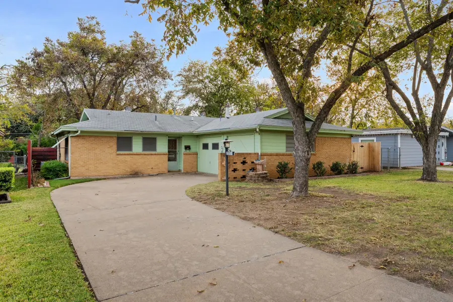 2805 Cordone Street, Fort Worth, TX 76133 - Image #2