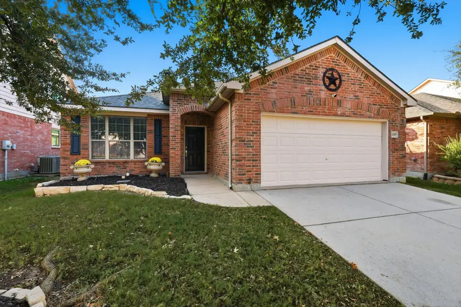 13209 Padre Avenue, Fort Worth, TX 76244 - Image #2