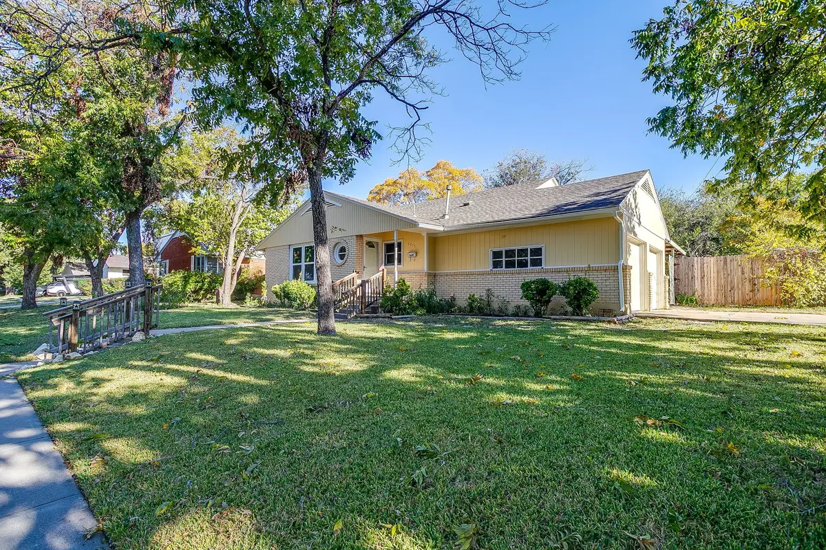 3973 W Spurgeon Street, Fort Worth, TX 76133 - Image #1
