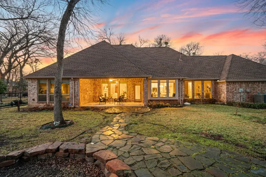 5908 Forest River Drive, Fort Worth, TX 76112 - Image #2