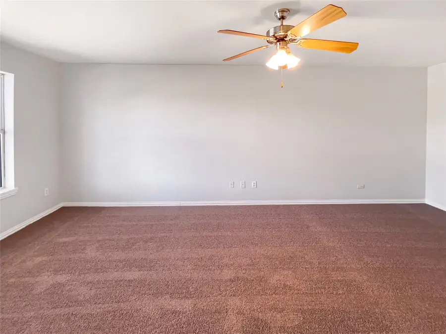 13718 Vida Lane, Dallas, TX 75253 - Image #3