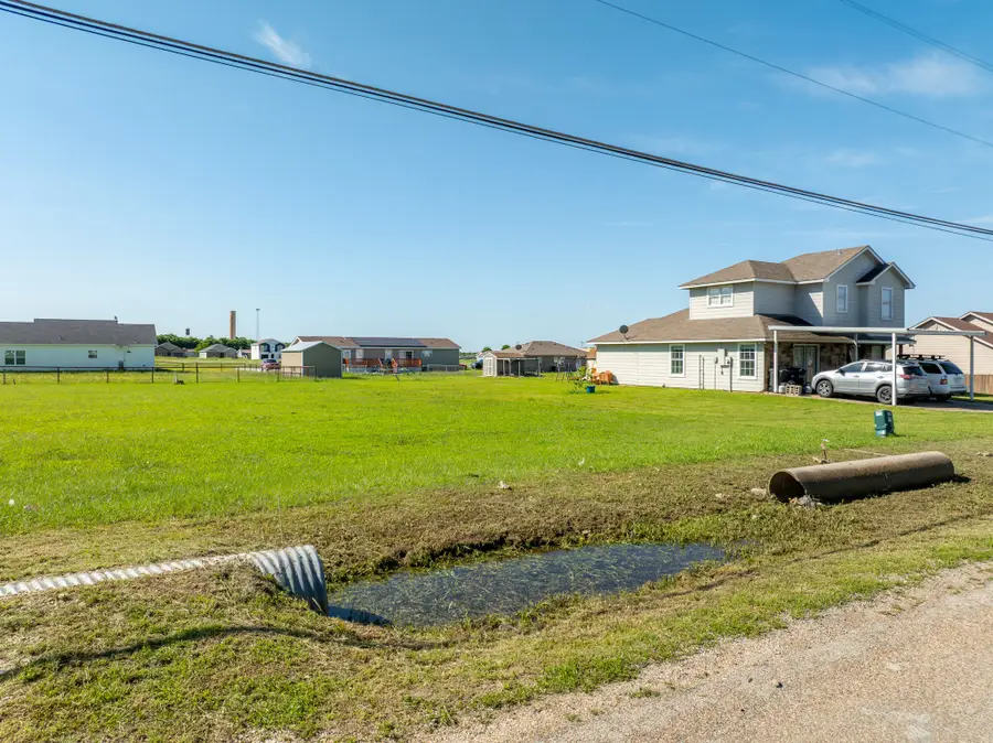 405 Spurgeon Street, Itasca, TX 76055 - Image #3