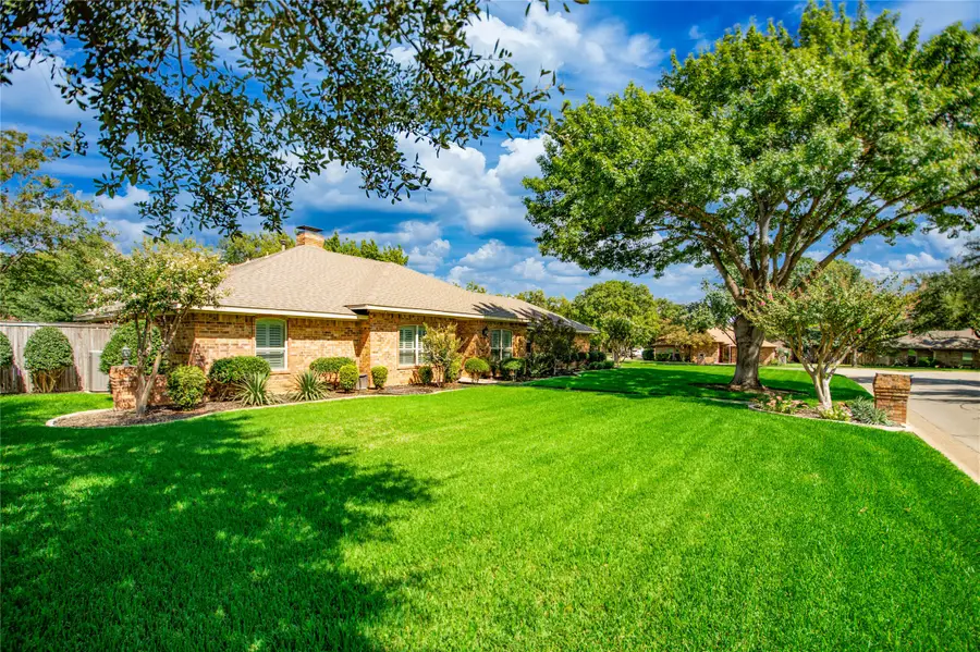 102 Sleepy Hollow, Highland Village, TX 75077 - Image #3